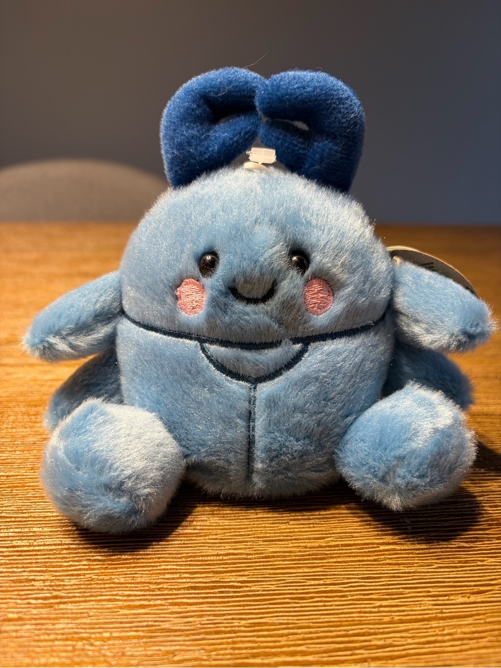 Blue Beetle Agreeable Agatha - Palm Pal NWT